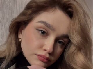 webcam live show KileyRipple