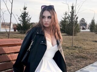 fingering webcamgirl KimberyKnedler