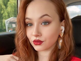 bedroom cam LatiaEld