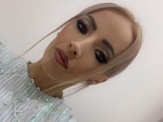 camgirl porn webcam LillySun