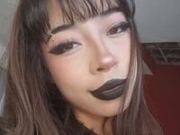 camwhore fingering shaved pussy LunaDeker