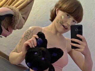 cam slut LunaWillson