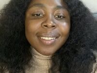 cam girl webcam MayaBrownn