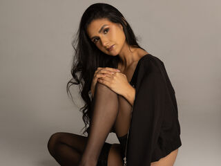 live cam show MelanieBaker