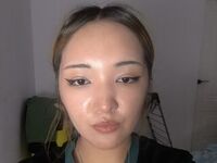 hot strip tease web cam MiaChinessa