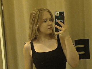 Kinky webcam MolliMcDaniel