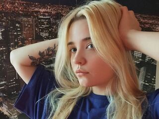 babe cam MonnieMoniz