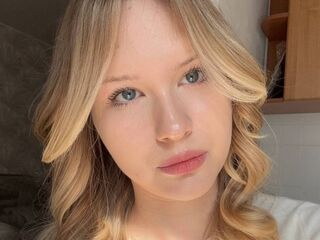 masturbating webcam girl NanceyMonteverde