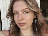 camgirl masturbating with sex toy PatriciaLois