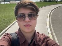 masturbating cam girl PaulinaMergel