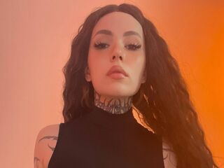 beautiful girl webcam RavenWinx