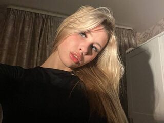 hot live cam RowanBellamy