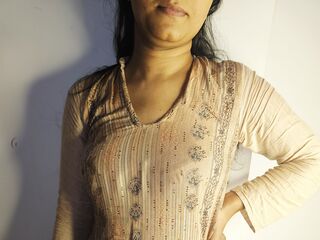 jasmin nude chatroom RubbynaKhan
