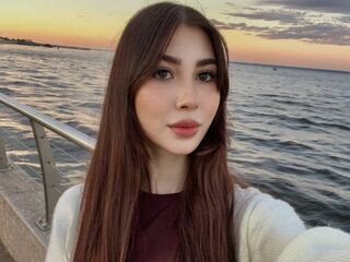 nude gamgirl SadeLazcano