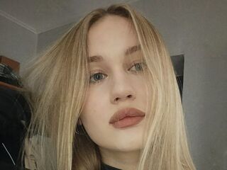 camgirl porn web cam SadieTandon