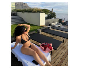 adult free chat SarraJames