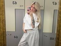 naked girl with live cam masturbating ScarlettAndreula