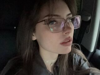 hot strip tease cam SisMiora