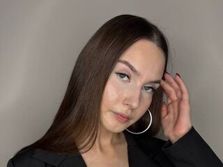 camwhore fingering pussy SiuBirthwright