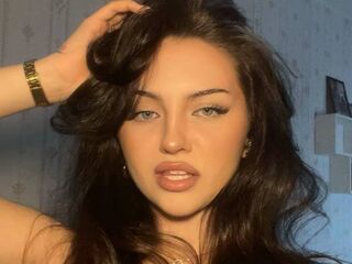 fingering girl webcam  TalithaManzer