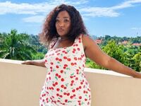 camgirl masturbating with sextoy TaraEvens