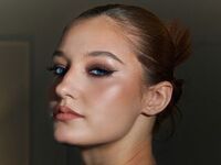 kinky cam photo VerniaGrenon