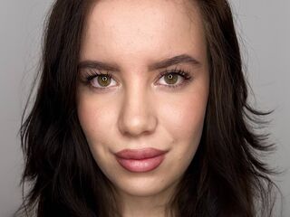 mastubating web cam girl WillenaNavar