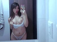 adult livecam YesseniaVega